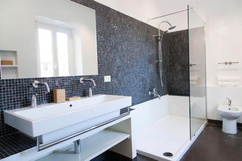 Navona Design Apartment Casa E Appartamento Per Vacanze Рим Екстериор снимка